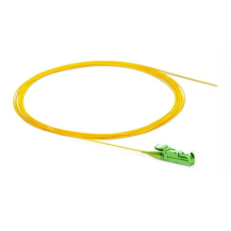 E2000/APC 0,9 ​​mm optisk fiberpigtail